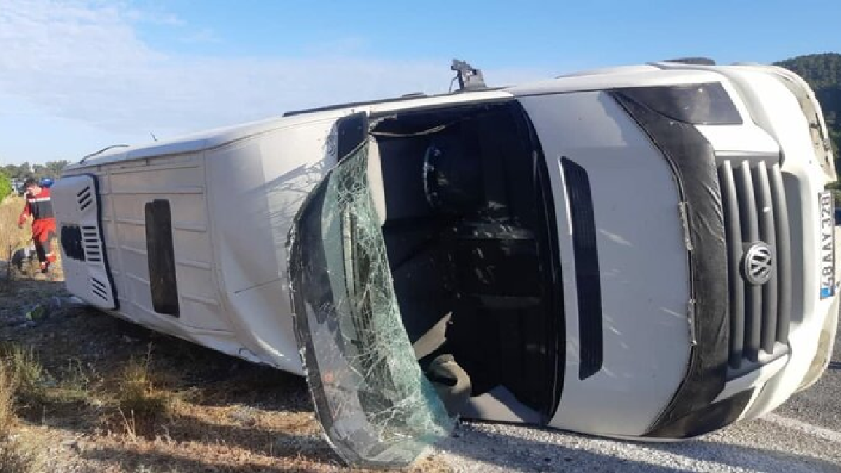 У Туреччині автобус з українцями потрапив в аварію, є загиблий
